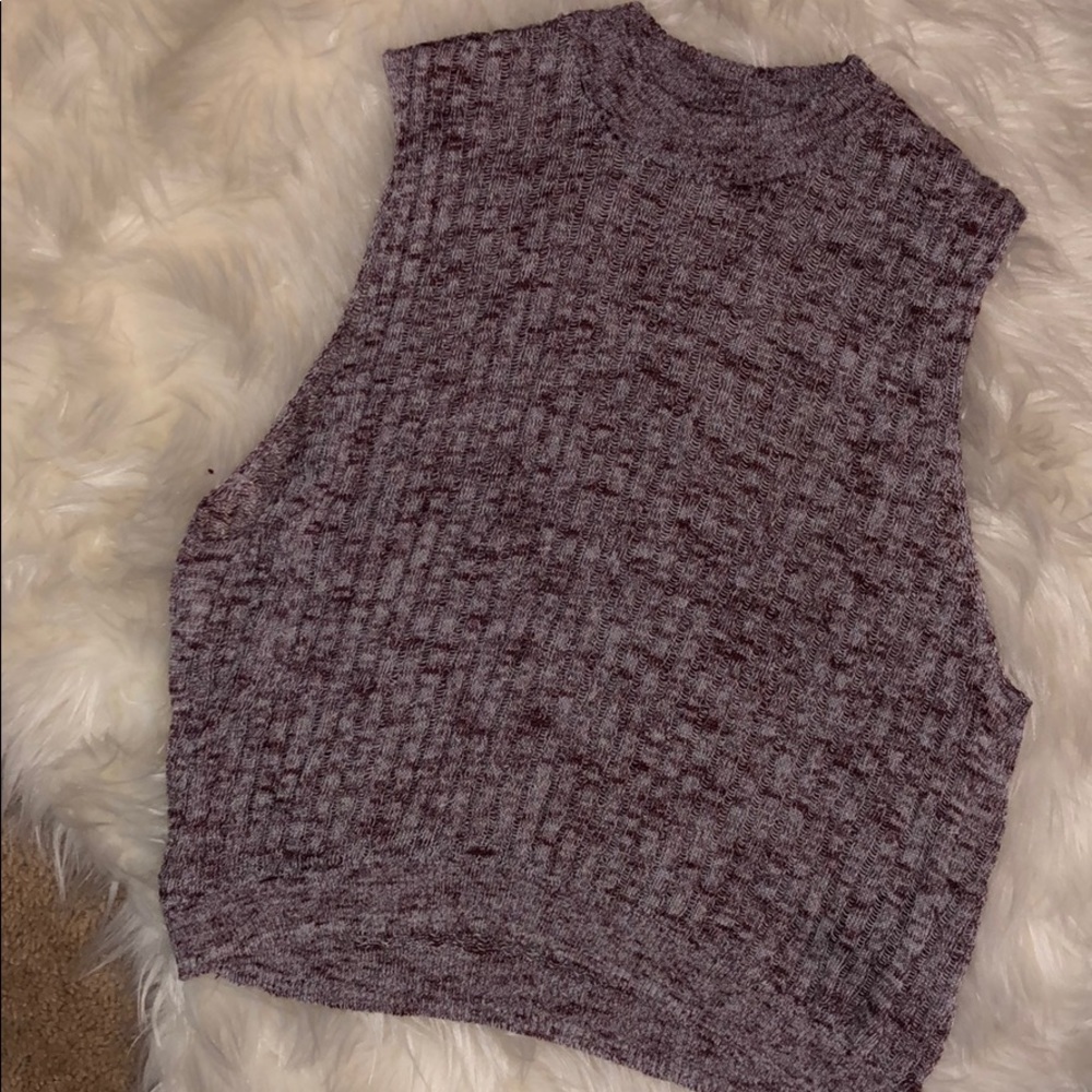 Purple Ribbed Halter Top - Picture 3 of 5